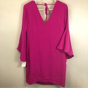 New With Tags Trina Turk Fuchsia Bright Pink Bell Sleeve Shift Mini Size Small